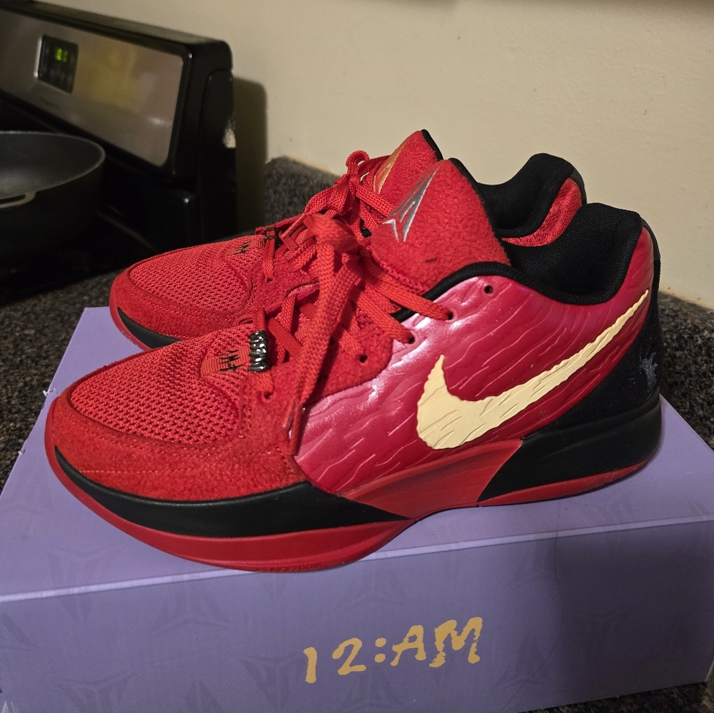 Red and Black Nike Sneakers Nightmares SIZE 10.5 MENS